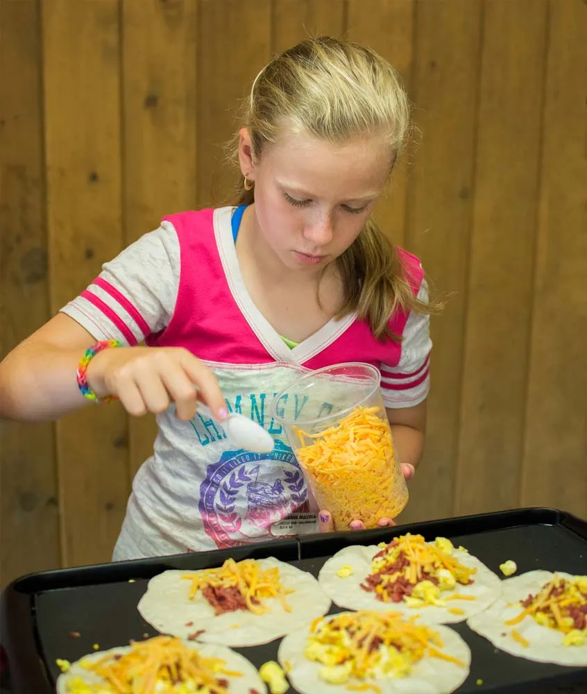 Cooking-Girl-Tortillas-Arts-Ingenuity-Gallery-JPEGMedium-846px